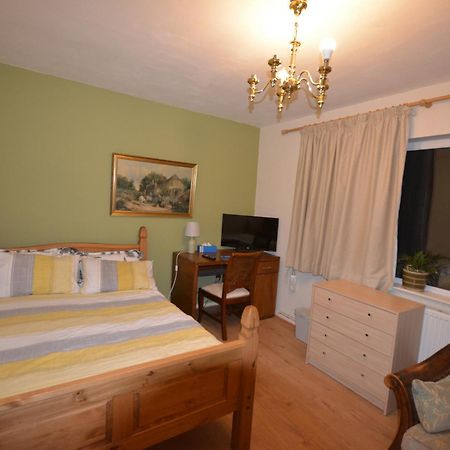 Double Bedroom With View To The Garden أكسفورد المظهر الخارجي الصورة