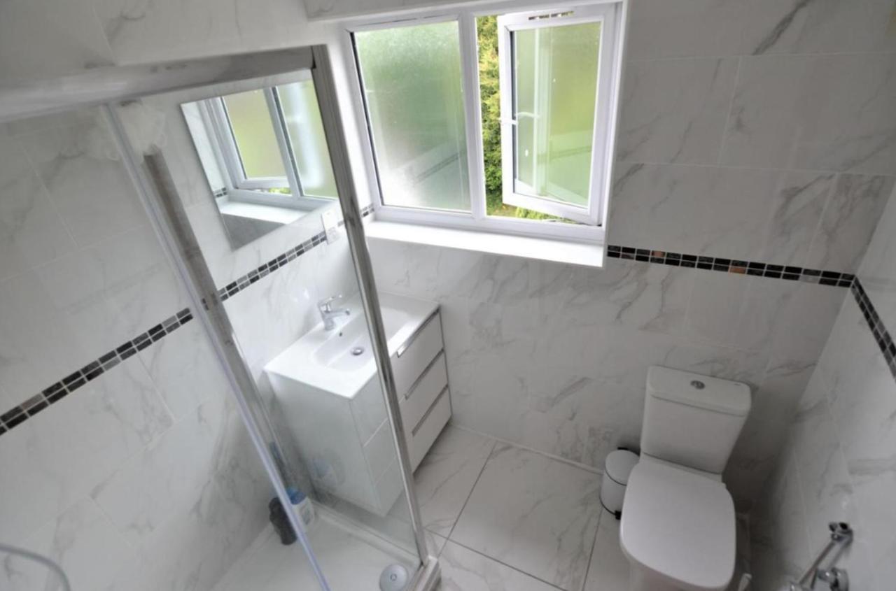 Double Bedroom With View To The Garden أكسفورد المظهر الخارجي الصورة